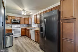 913 Barrington Dr, Waldorf, MD 20602 - Photo 7