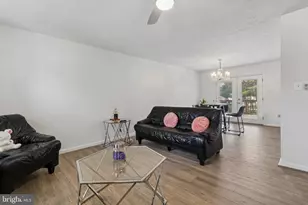2570 Sussex Ct, Waldorf, MD 20602 - Photo 5