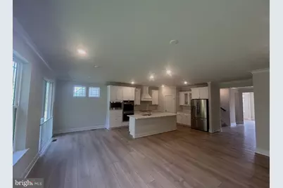 10342 Yosemite St, White Plains, MD 20695 - Photo 5