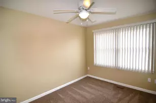 26 Meadow Pl, Waldorf, MD 20601 - Photo 15