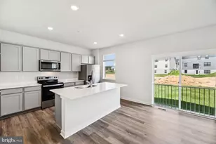 86 Pine Glade Ct, La Plata, MD 20646 - Photo 11