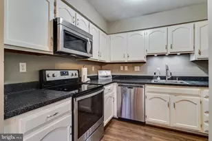 231 Heather Ct, La Plata, MD 20646 - Photo 11