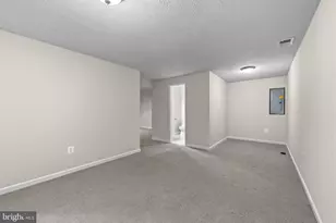 2980 Elsa Ave, Waldorf, MD 20603 - Photo 39