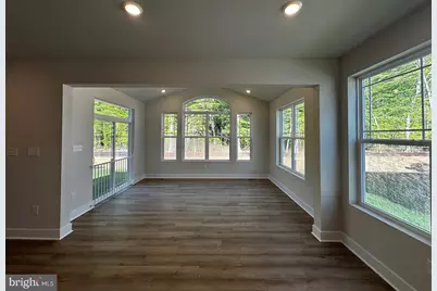 10872 Cape Breton Ct, La Plata, MD 20646 - Photo 11