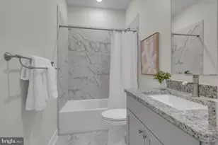 10722 Great Lks Pl, White Plains, MD 20695 - Photo 13