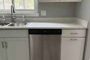 1038 Bannister Cir, Waldorf, MD 20602 - Photo 7