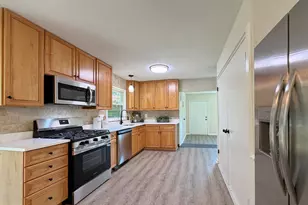 216 Brent Rd, Waldorf, MD 20602 - Photo 7