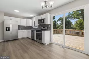 2153 Crest Cir, Bryans Road, MD 20616 - Photo 9