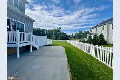 1005 Clover Circle, La Plata, MD 20646 - Photo 11
