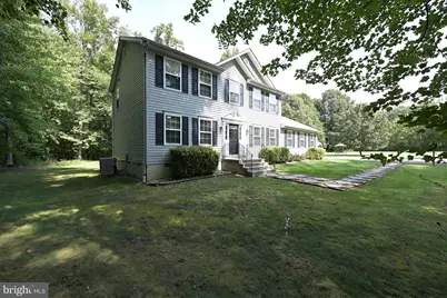 5586 McBride Place, Hughesville, MD 20637 - Photo 3