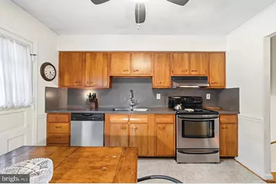 9618 Randall Drive, White Plains, MD 20695 - Photo 11