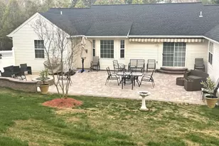 1032 Norfolk Dr Dr, La Plata, MD 20646 - Photo 1
