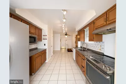 2710 Sun Valley Drive, Waldorf, MD 20603 - Photo 15