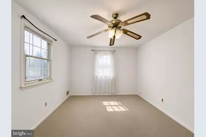 2710 Sun Valley Drive, Waldorf, MD 20603 - Photo 19