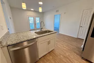109 Charles St, La Plata, MD 20646 - Photo 5