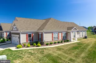 14 Camden Cir, La Plata, MD 20646 - Photo 3