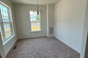 304 Buckeye Cir, La Plata, MD 20646 - Photo 9