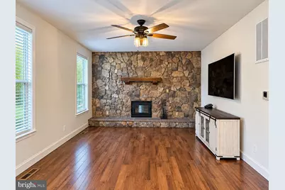 6824 Barlowe Court, Hughesville, MD 20637 - Photo 15