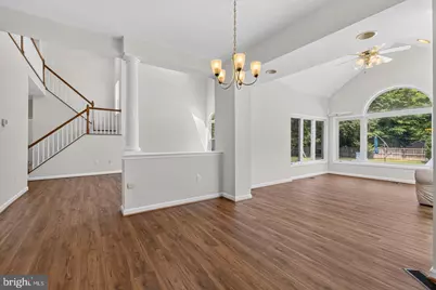 1054 Norfolk Drive, La Plata, MD 20646 - Photo 7