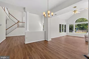 1054 Norfolk Dr, La Plata, MD 20646 - Photo 7