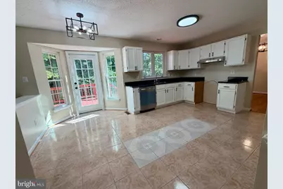 8340 Shelburne Court, White Plains, MD 20695 - Photo 17