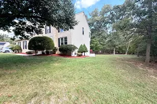 8340 Shelburne Ct, White Plains, MD 20695 - Photo 3