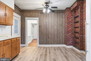 305 Prospect St, La Plata, MD 20646 - Photo 17