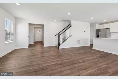 120 Wood Walk Avenue, La Plata, MD 20646 - Photo 5