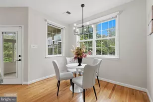10916 Maryland Woods Ct, Waldorf, MD 20602 - Photo 11
