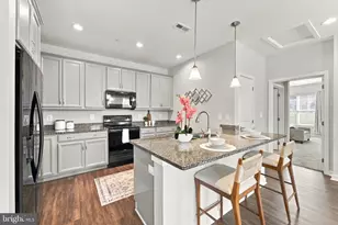 14 Camden Cir, La Plata, MD 20646 - Photo 11