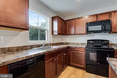 39 Willow Woods Drive, La Plata, MD 20646 - Photo 13