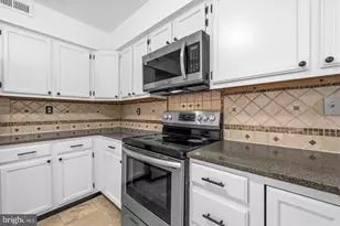 6825 Cologo Ct, Waldorf, MD 20603 - Photo 13