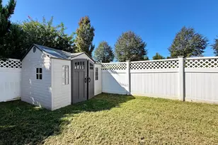 11903 W Winged Foot Ct, Waldorf, MD 20602 - Photo 13