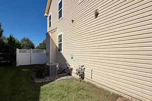 11903 W Winged Foot Ct, Waldorf, MD 20602 - Photo 7