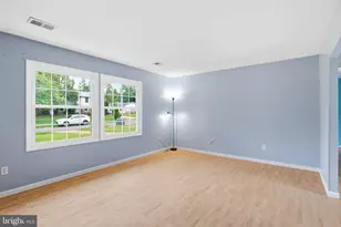 909 Fowler Ct, Waldorf, MD 20602 - Photo 3