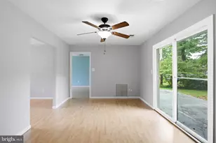 909 Fowler Ct, Waldorf, MD 20602 - Photo 7