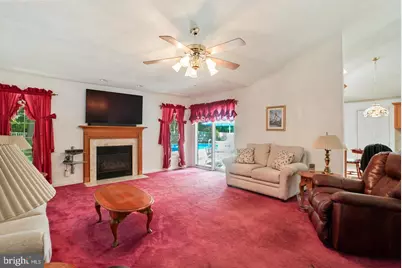 105 Cornwall Court, La Plata, MD 20646 - Photo 9