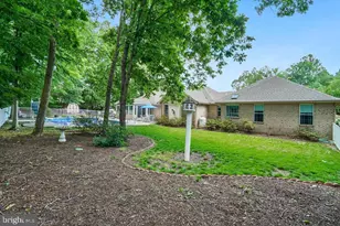105 Cornwall Ct, La Plata, MD 20646 - Photo 19