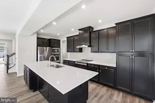 2570 Skeeter Ct, Waldorf, MD 20603 - Photo 13