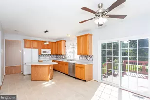 2518 Goldenrod Ct, Waldorf, MD 20603 - Photo 25