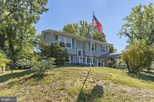 1015 Floyd Ave, Waldorf, MD 20602 - Photo 3