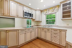 9150 Cedar St, La Plata, MD 20646 - Photo 3