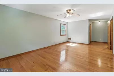 9150 Cedar Street, La Plata, MD 20646 - Photo 17