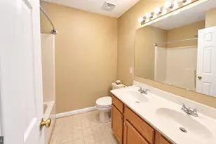 12576 Mirkwood Ln, Waldorf, MD 20601 - Photo 17