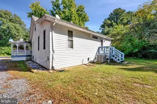 17385 Rock Point Rd, Newburg, MD 20664 - Photo 23
