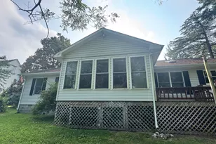 300 S 1st St, Denton, MD 21629 - Photo 33