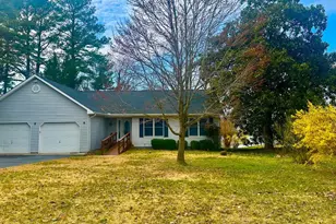 300 S 1st St, Denton, MD 21629 - Photo 1