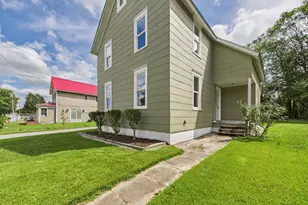 206 Academy St, Greensboro, MD 21639 - Photo 1