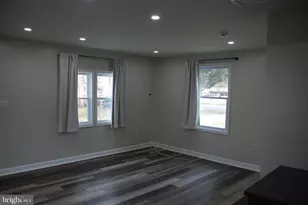 302 W Railroad Ave, Ridgely, MD 21660 - Photo 5