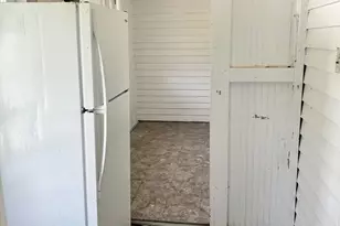 215 Academy Ave, Federalsburg, MD 21632 - Photo 9